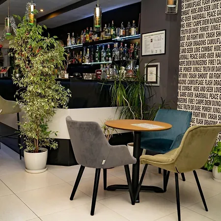 Gran Via 3* בורגאס