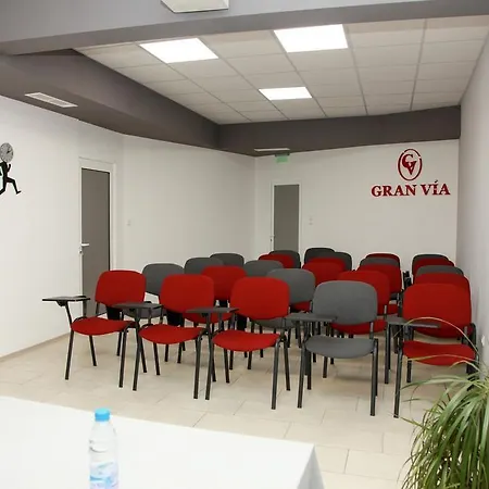 Gran Via מלון בורגאס