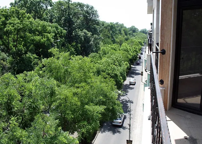 Gran Via 호텔 부르가스