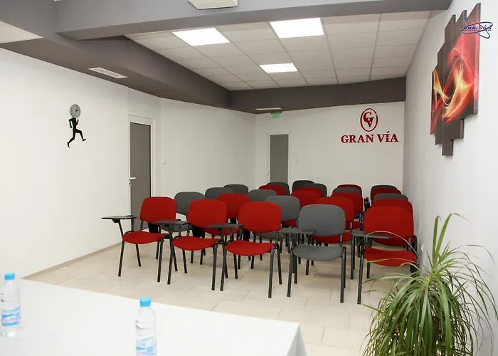 Gran Via 호텔 부르가스